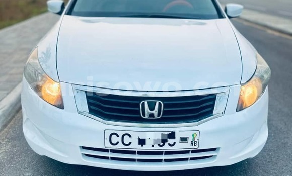 Buy Used Honda Accord White Car in Cotonou in Benign Buy Used Honda Accord White Car in Cotonou in Benign