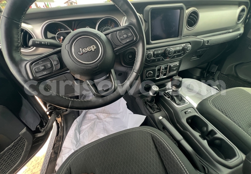 Big with watermark jeep wrangler benin cotonou 24518