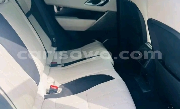 Acheter Occasion Voiture Range Rover Range Rover Blanc à Cotonou, Benin Acheter Occasion Voiture Range Rover Range Rover Blanc à Cotonou, Benin