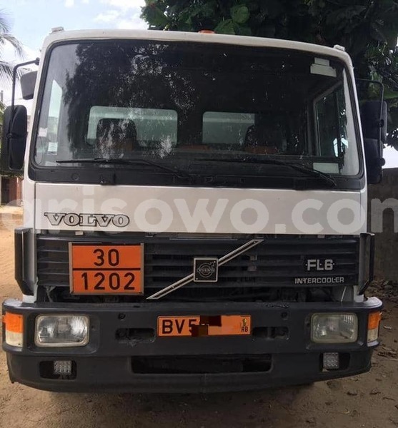 Big with watermark jeep wrangler benin cotonou 24525