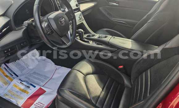 Sayi Na hannu Toyota Avalon Red Mota in Cotonou a Benin Sayi Na hannu Toyota Avalon Red Mota in Cotonou a Benin