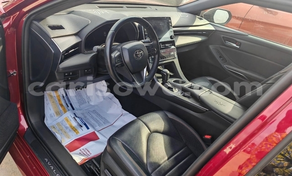 Sayi Na hannu Toyota Avalon Red Mota in Cotonou a Benin Sayi Na hannu Toyota Avalon Red Mota in Cotonou a Benin