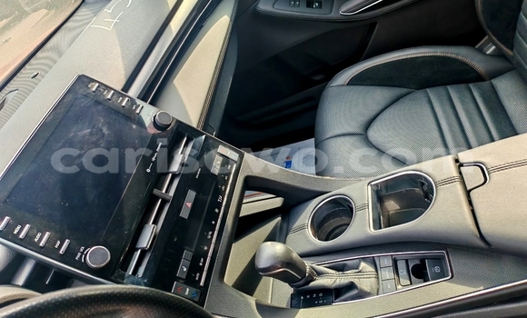 Sayi Na hannu Toyota Avalon Red Mota in Cotonou a Benin Sayi Na hannu Toyota Avalon Red Mota in Cotonou a Benin