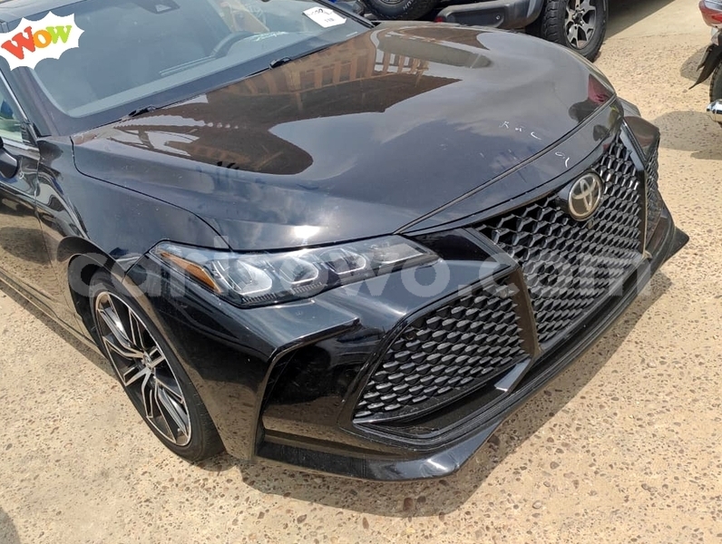 Big with watermark toyota avalon benin cotonou 24529