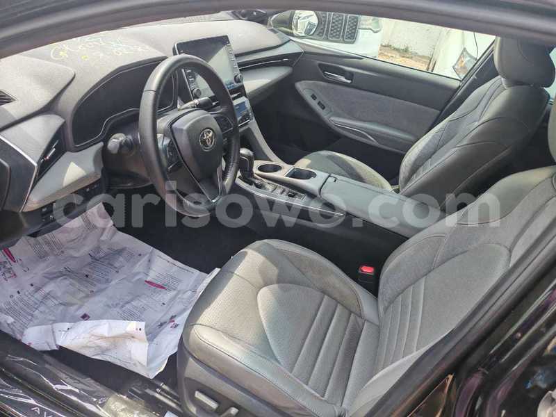 Big with watermark toyota avalon benin cotonou 24529