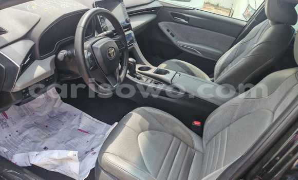 Sayi Na hannu Toyota Avalon Black Mota in Cotonou a Benin Sayi Na hannu Toyota Avalon Black Mota in Cotonou a Benin