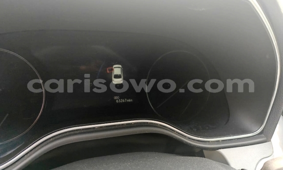 Sayi Na hannu Toyota Avalon Black Mota in Cotonou a Benin Sayi Na hannu Toyota Avalon Black Mota in Cotonou a Benin