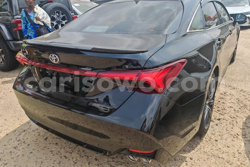 Big with watermark toyota avalon benin cotonou 24529
