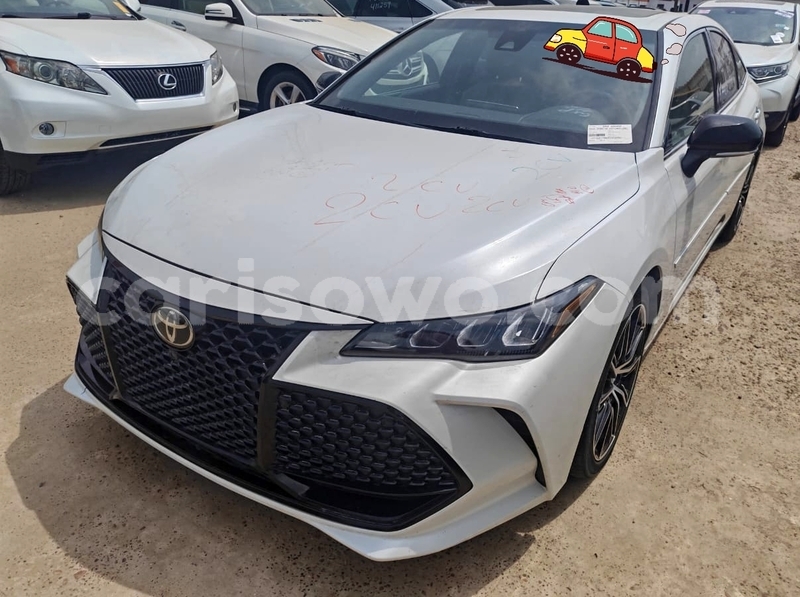 Big with watermark toyota avalon benin cotonou 24530