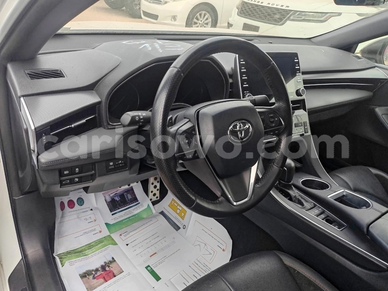 Big with watermark toyota avalon benin cotonou 24530