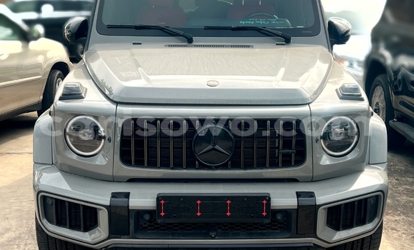 Sayi Na hannu Mercedes-Benz G-klasse AMG Azurfa Mota in Cotonou a Benin Sayi Na hannu Mercedes-Benz G-klasse AMG Azurfa Mota in Cotonou a Benin