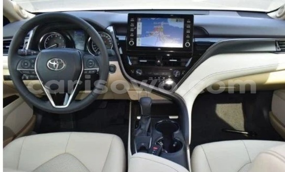 Ra Àlòkù Toyota Camry funfun Ọkọ̀ in Porto-novo ni West africa Ra Àlòkù Toyota Camry funfun Ọkọ̀ in Porto-novo ni West africa