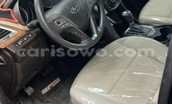 Buy Used Hyundai Santa Fe Other Car in Abomey Calavi in Benign Buy Used Hyundai Santa Fe Other Car in Abomey Calavi in Benign