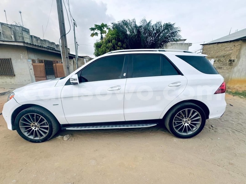 Big with watermark mercedes benz gle benin cotonou 24539