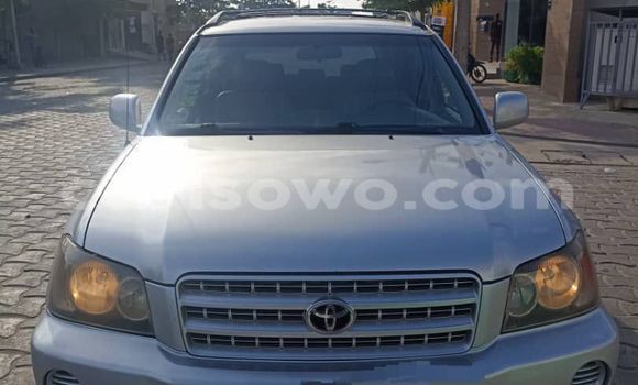 Buy Used Toyota Highlander Silver Car in Cotonou in Benign Buy Used Toyota Highlander Silver Car in Cotonou in Benign