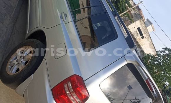Buy Used Toyota Highlander Silver Car in Cotonou in Benign Buy Used Toyota Highlander Silver Car in Cotonou in Benign
