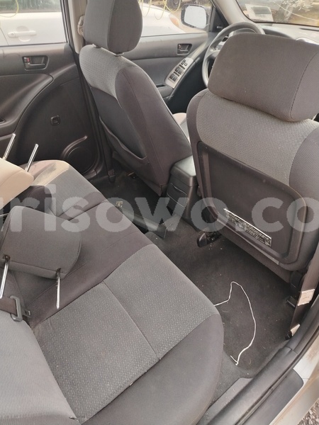 Big with watermark toyota matrix benin cotonou 24546