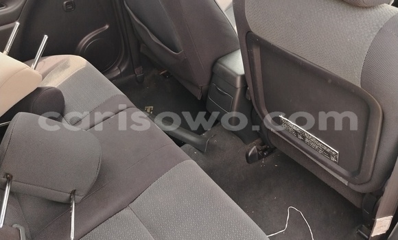 Ra Imported Toyota Matrix Silver Ọkọ̀ in Cotonou ni Benin Ra Imported Toyota Matrix Silver Ọkọ̀ in Cotonou ni Benin