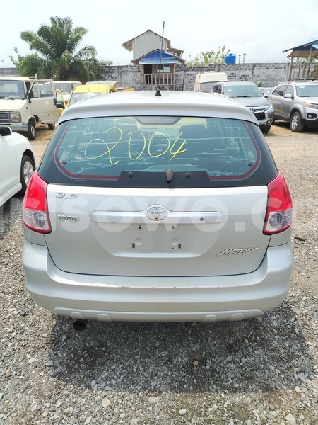 Big with watermark toyota matrix benin cotonou 24546