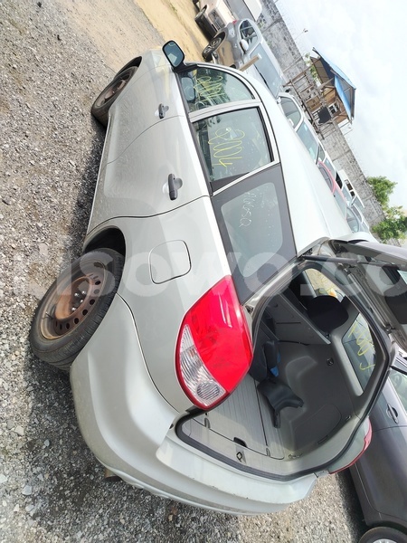 Big with watermark toyota matrix benin cotonou 24546