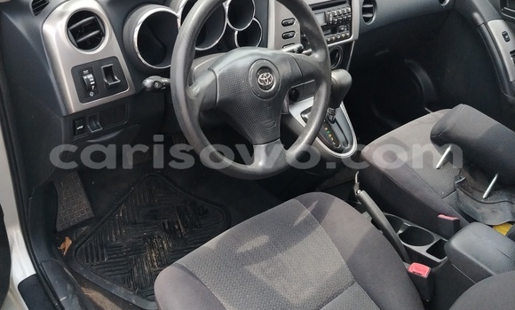 Ra Imported Toyota Matrix Silver Ọkọ̀ in Cotonou ni Benin Ra Imported Toyota Matrix Silver Ọkọ̀ in Cotonou ni Benin