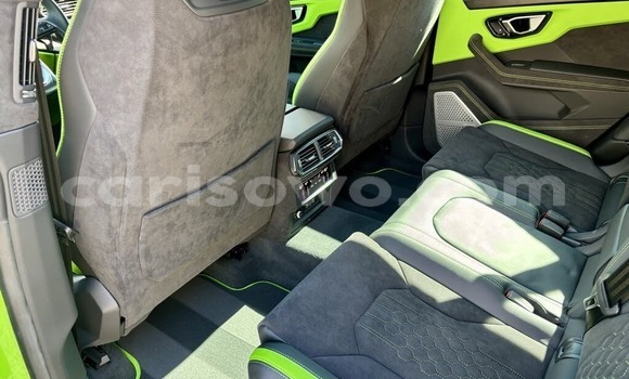 Buy Used Lamborghini Urus Green Car in Comé in Benign Buy Used Lamborghini Urus Green Car in Comé in Benign