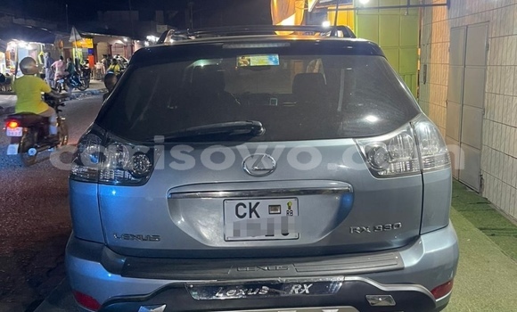 Ra Àlòkù Lexus RX 330 Silver Ọkọ̀ in Cotonou ni Benin