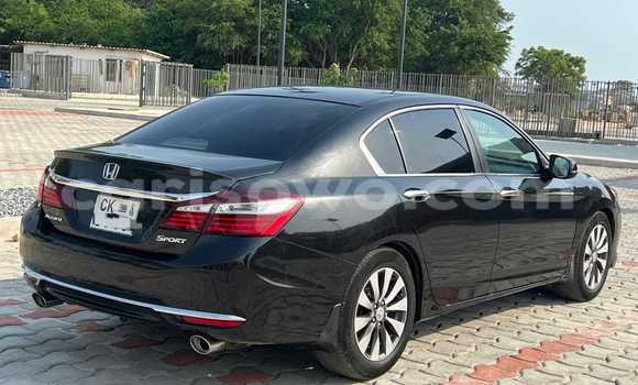 Acheter Import Voiture Honda Accord Noir à Abomey Calavi, Benin