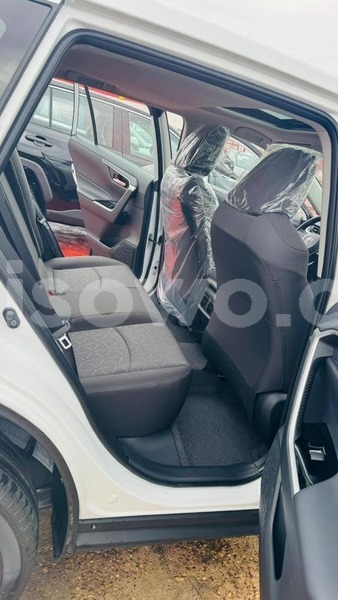 Big with watermark toyota rav4 benin cotonou 24555