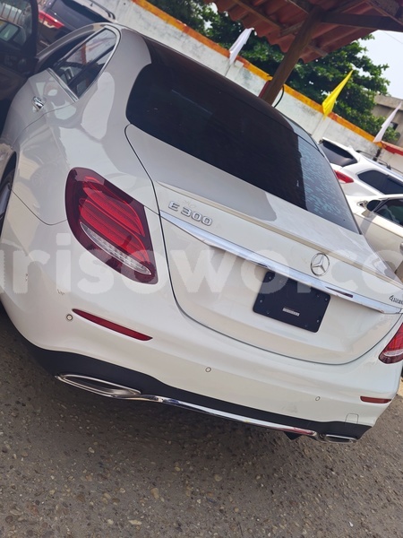 Big with watermark mercedes benz e class benin cotonou 24556
