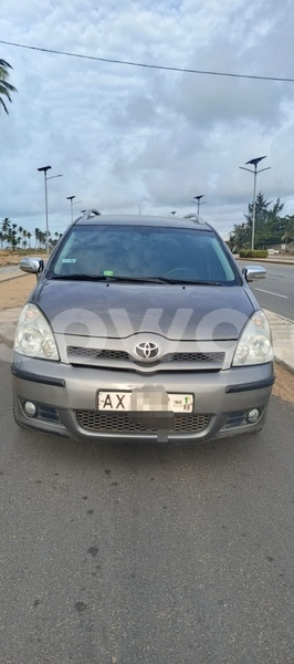 Big with watermark toyota corolla verso benin cotonou 24567