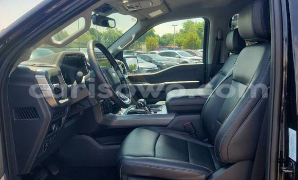 Ra Àlòkù Ford F–150 Black Ọkọ̀ in Cotonou ni Benin Ra Àlòkù Ford F–150 Black Ọkọ̀ in Cotonou ni Benin