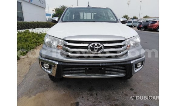 Ra Imported Toyota Hilux Miiran Ọkọ̀ in Import - Dubai ni Benin Ra Imported Toyota Hilux Miiran Ọkọ̀ in Import - Dubai ni Benin