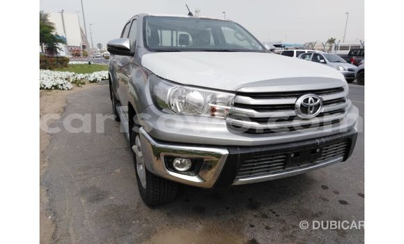 Ra Imported Toyota Hilux Miiran Ọkọ̀ in Import - Dubai ni Benin Ra Imported Toyota Hilux Miiran Ọkọ̀ in Import - Dubai ni Benin