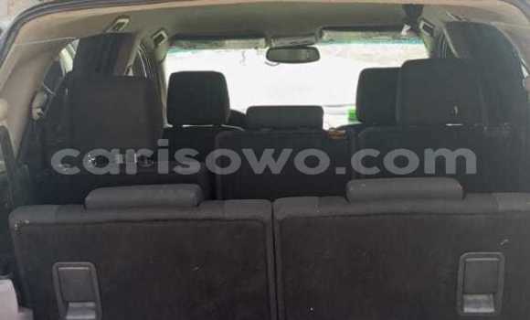 Sayi Na hannu Toyota Corolla Verso Azurfa Mota in Cotonou a Benin Sayi Na hannu Toyota Corolla Verso Azurfa Mota in Cotonou a Benin