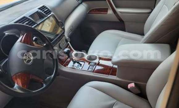 Acheter Occasion Voiture Toyota Highlander Autre à Cotonou, Benin Acheter Occasion Voiture Toyota Highlander Autre à Cotonou, Benin