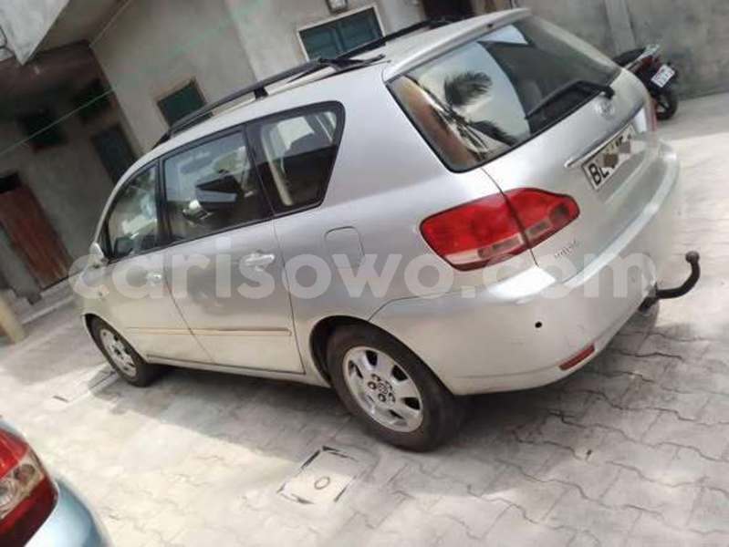 Big with watermark toyota avensis benin cotonou 24597