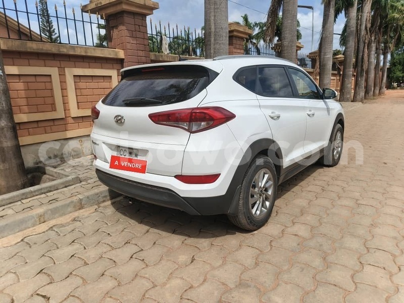Big with watermark hyundai tucson benin abomey calavi 24599