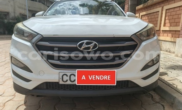 Sayi Na hannu Hyundai Tucson White Mota in Abomey Calavi a Benin Sayi Na hannu Hyundai Tucson White Mota in Abomey Calavi a Benin
