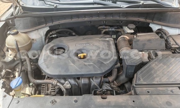 Sayi Na hannu Hyundai Tucson White Mota in Abomey Calavi a Benin Sayi Na hannu Hyundai Tucson White Mota in Abomey Calavi a Benin