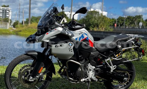 Acheter Occasion Moto BMW GS Noir à Abomey Calavi, Benin Acheter Occasion Moto BMW GS Noir à Abomey Calavi, Benin