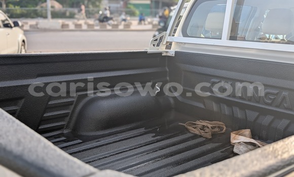 Sayi Na hannu Changan Hunter White Mota in Cotonou a Benin Sayi Na hannu Changan Hunter White Mota in Cotonou a Benin