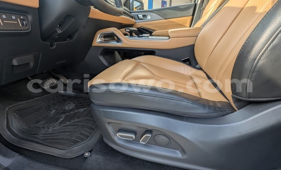 Sayi Na hannu Changan Hunter White Mota in Cotonou a Benin Sayi Na hannu Changan Hunter White Mota in Cotonou a Benin