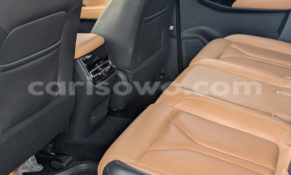 Sayi Na hannu Changan Hunter White Mota in Cotonou a Benin Sayi Na hannu Changan Hunter White Mota in Cotonou a Benin