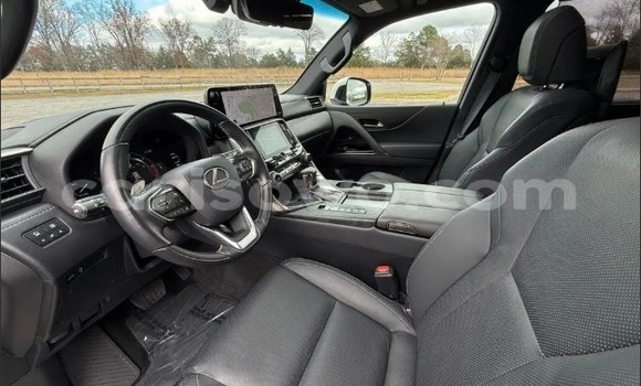 Buy Used Lexus LX White Car in Adjohoun in Oueme Buy Used Lexus LX White Car in Adjohoun in Oueme