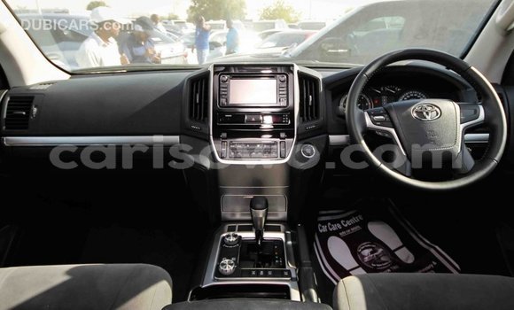 Sayi Imported Toyota Land Cruiser Black Mota in Import - Dubai a Benin Sayi Imported Toyota Land Cruiser Black Mota in Import - Dubai a Benin