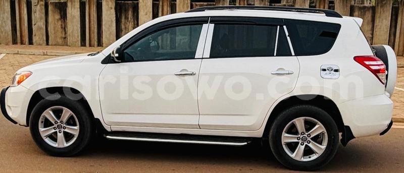 Big with watermark toyota rav4 benin cotonou 24665