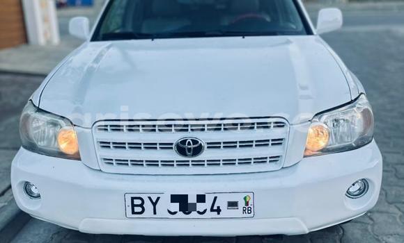 Acheter Occasion Voiture Toyota Highlander Blanc à Cotonou, Benin Acheter Occasion Voiture Toyota Highlander Blanc à Cotonou, Benin