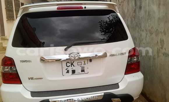 Acheter Occasion Voiture Toyota Highlander Blanc à Cotonou, Benin Acheter Occasion Voiture Toyota Highlander Blanc à Cotonou, Benin