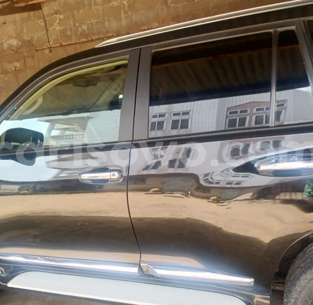 Big with watermark toyota prado benin cotonou 24677